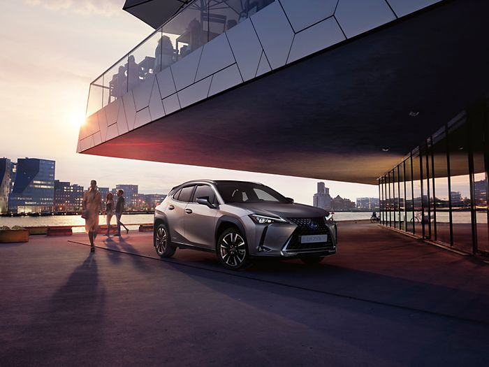 Представлен большой кроссовер Lexus TX